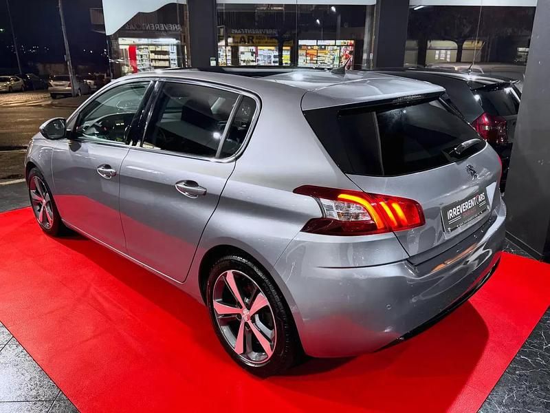 Usado Peugeot 308 Allure 115 HP (84 kW) 2013 Cinza antracite