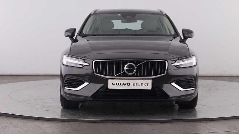 Usado Volvo V60 349 HP (256 kW) 2024 Cinzento Carrinha