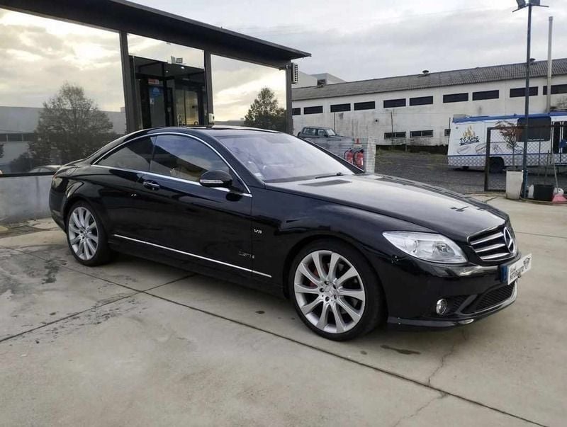 Preto Usado 2007 Mercedes CL500 Edition Coupé | € 29.900 - Imagem 1/4