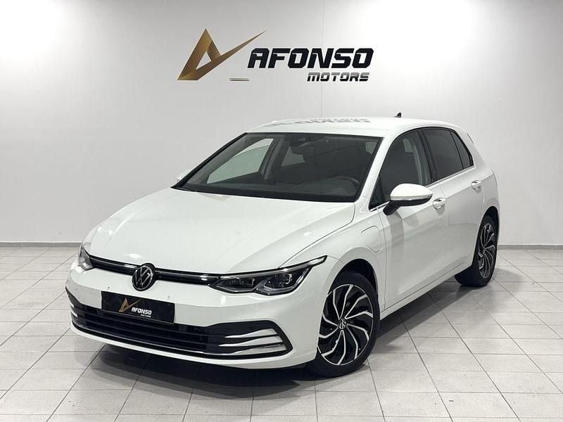 Usado 2020 VW Golf VIII Sedan | € 23.990 (Preço justo) - Imagem 1/4