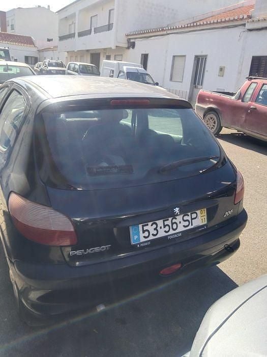Usado 2001 Peugeot 206 Sedan | € 1.000 (Bom preço) - Imagem 1/3