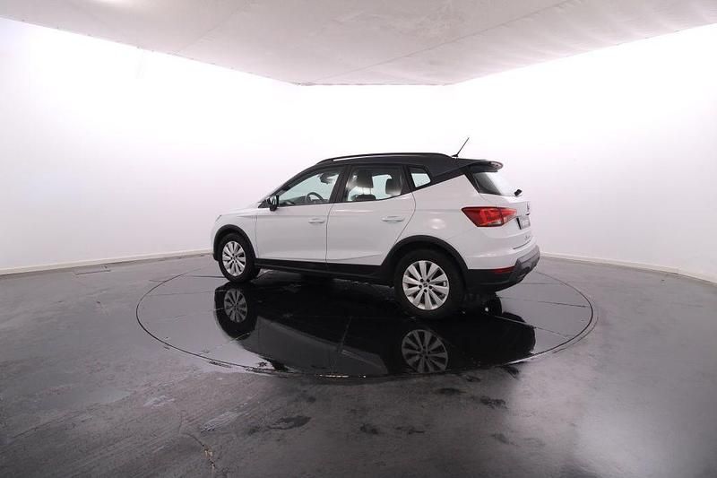 Usado Seat Arona 95 HP (69 kW) 2023 Branco SUV