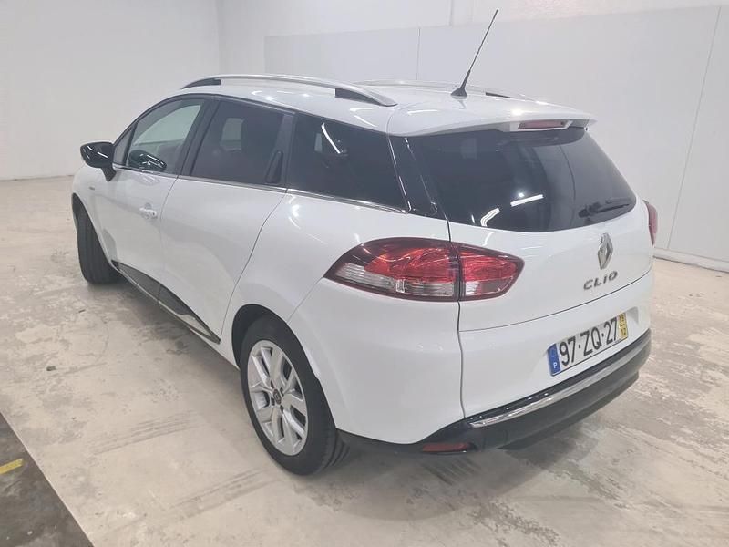 Usado Renault Clio IV 90 HP (66 kW) 2019 Branco Carrinha