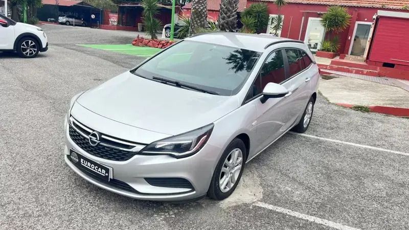Cinza prata Usado 2018 Opel Astra Dynamic Carrinha | € 11.490 (Preço justo) - Imagem 1/4
