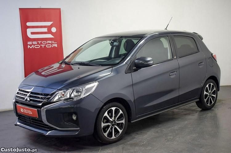 Cinza Usado 2023 Mitsubishi Space Star Edition Citadino | € 12.750 (Preço justo) - Imagem 1/1