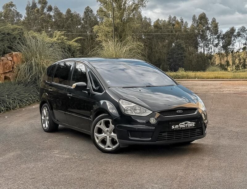Preto Usado 2009 Ford S-MAX S Monovolume | € 9.500 (Preço elevado) - Imagem 1/4
