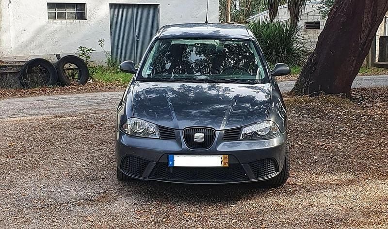 Usado 2006 Seat Ibiza Sedan | € 3.250 (Preço justo) - Imagem 1/4