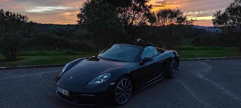 Usado Porsche 718 299 HP (219 kW) 2017 Preto Coupé