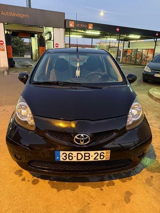 Usado 2007 Toyota Aygo Citadino | € 4.999 - Imagem 1/4
