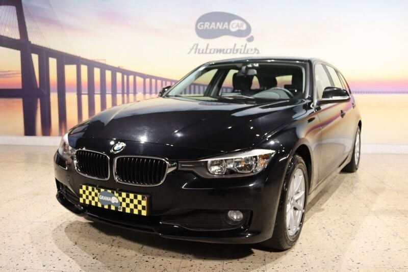 Preto Usado 2014 BMW 318 Carrinha | € 13.850 (Bom preço) - Imagem 1/4