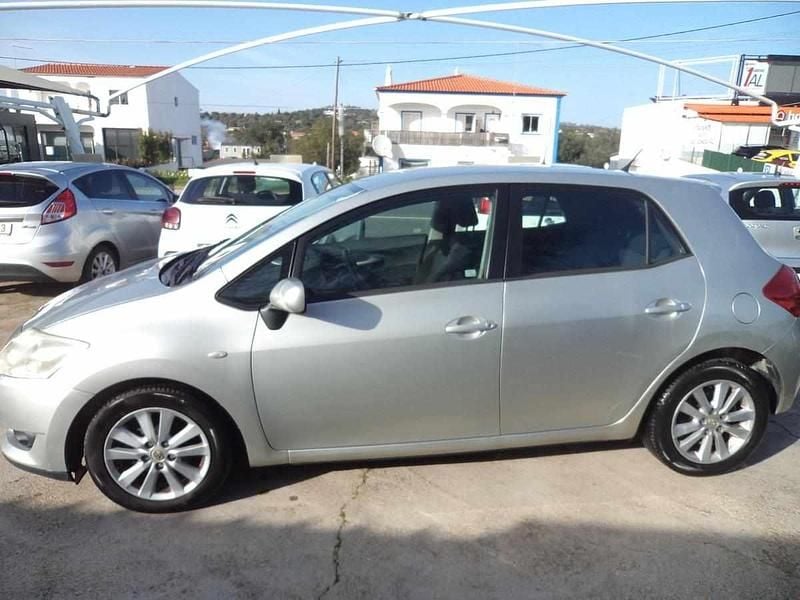 Usado Toyota Auris 90 HP (66 kW) 2008 Cinzento Citadino