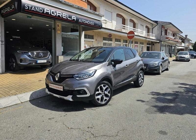 Cinza Usado 2018 Renault Captur SUV | € 12.800 (Bom preço) - Imagem 1/4
