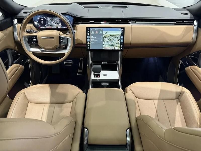 Usado Land Rover Range Rover Autobiography 530 HP (389 kW) 2025 Dourado SUV
