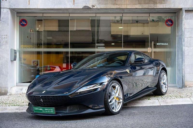 Azul Usado 2022 Ferrari Roma Coupé | € 247.500 - Imagem 1/4