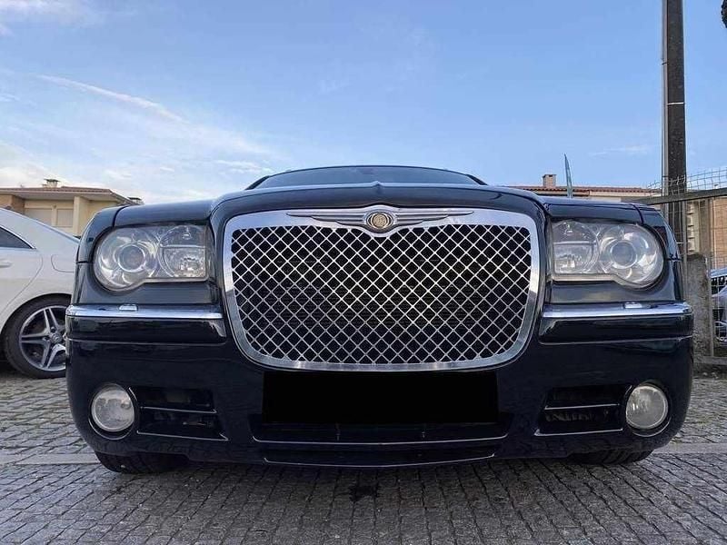 Usado Chrysler 300C Touring 218 HP (160 kW) 2006 Preto Carrinha