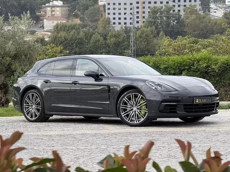 Cinzento Usado 2018 Porsche Panamera Sport Turismo Carrinha | € 64.999 (Super Preço) - Imagem 1/4