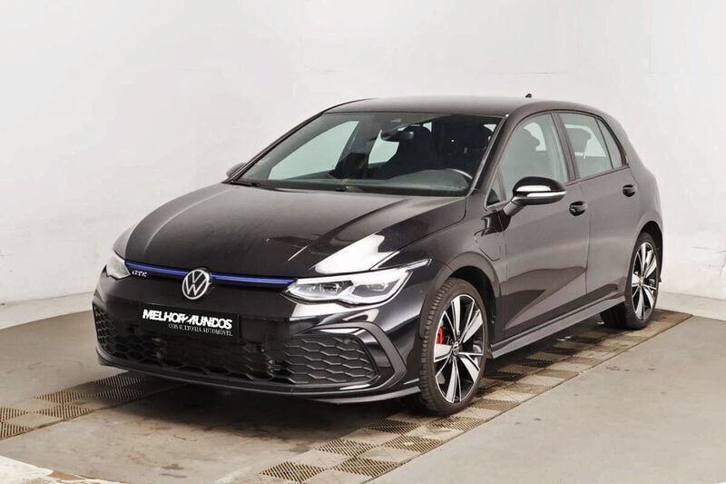 Preto Usado 2020 VW Golf VIII GTE | € 26.500 (Preço elevado) - Imagem 1/2