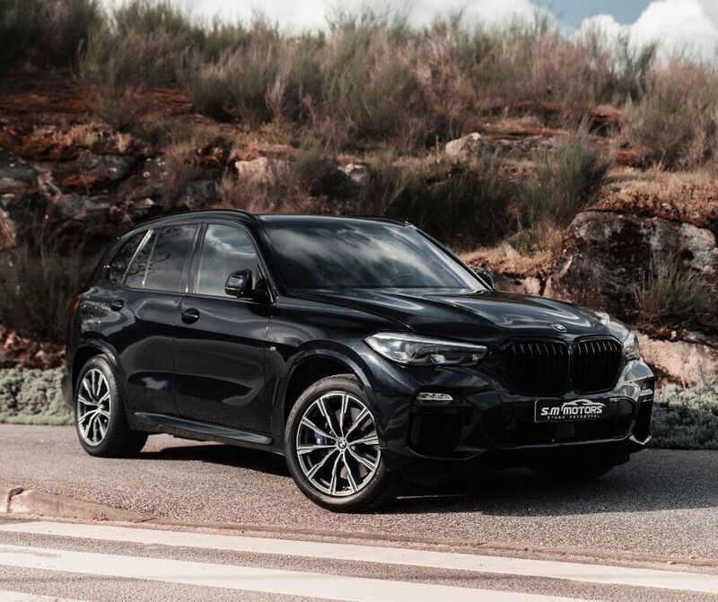 Azul Usado 2021 BMW X5 SUV | € 63.750 (Preço elevado) - Imagem 1/4