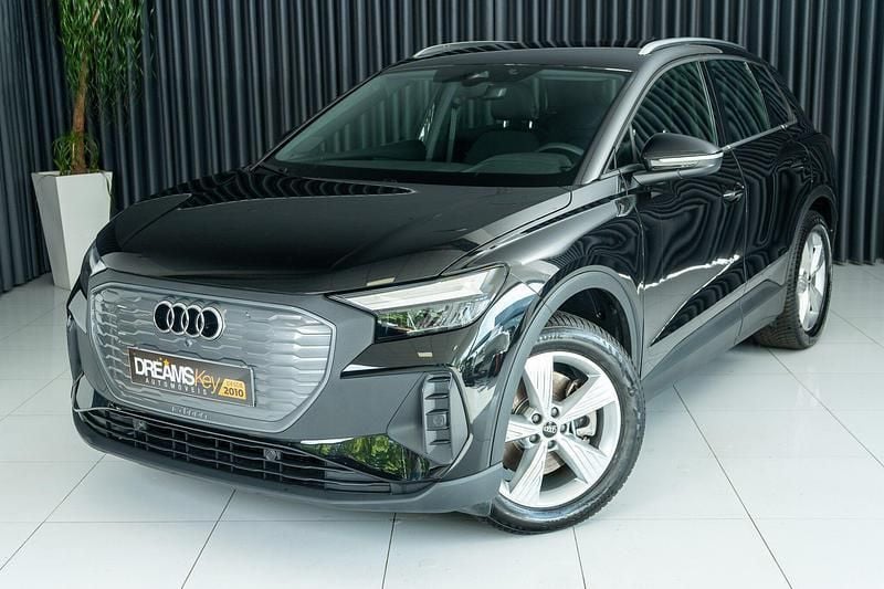 Preto Usado 2023 Audi Q4 e-tron SUV | € 39.800 (Super Preço) - Imagem 1/4