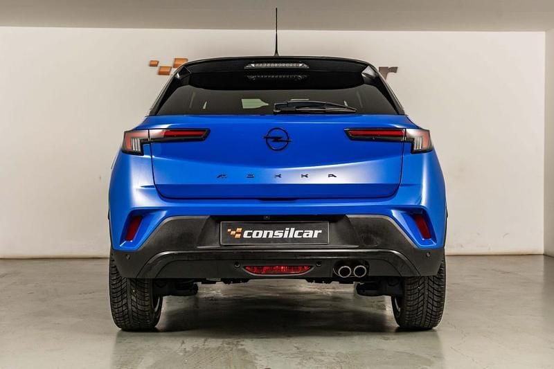 Usado Opel Mokka Ultimate 130 HP (95 kW) 2024 Azul SUV