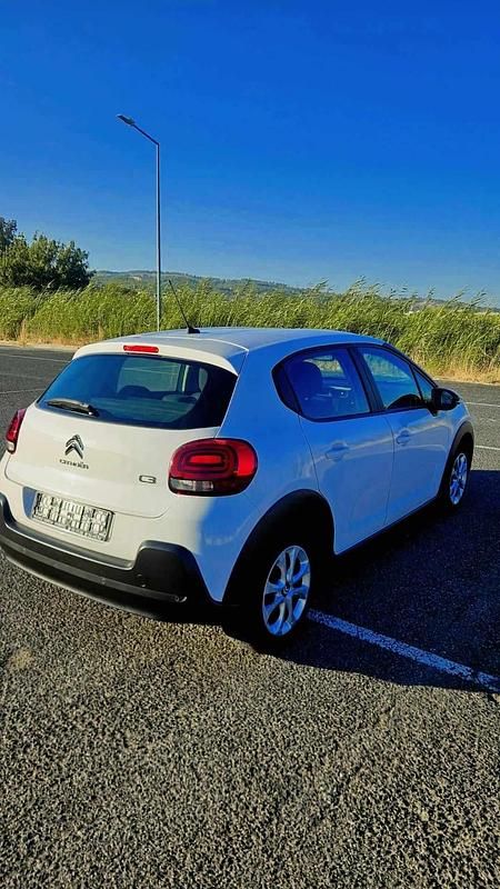 Branco Usado 2019 Citroën C3 Citadino | € 12.000 (Bom preço) - Imagem 1/4