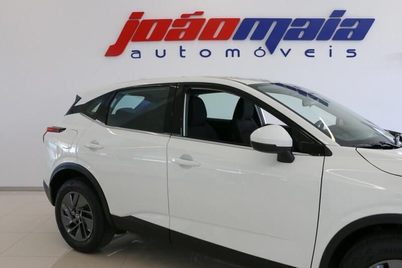Branco Usado 2023 Nissan Qashqai Acenta SUV | € 28.500 (Preço justo) - Imagem 1/2