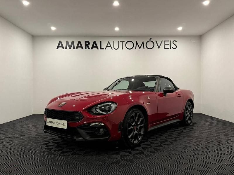 Usado Abarth 124 Spider 170 HP (125 kW) 2017 Vermelho Cabrios