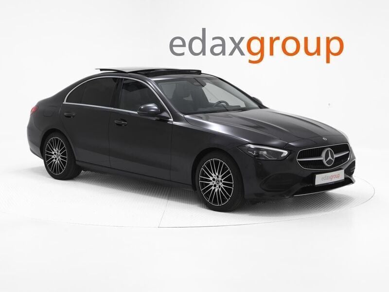 Cinza Usado 2022 Mercedes C220 Avantgarde Sedan | € 37.490 (Preço justo) - Imagem 1/4