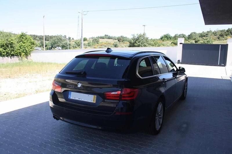 Usado BMW 520 184 HP (135 kW) 2012 Preto Carrinha