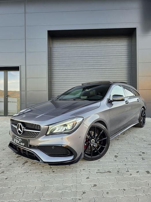 Usado Mercedes CLA200 AMG 136 HP (100 kW) 2017 Cinzento Sedan
