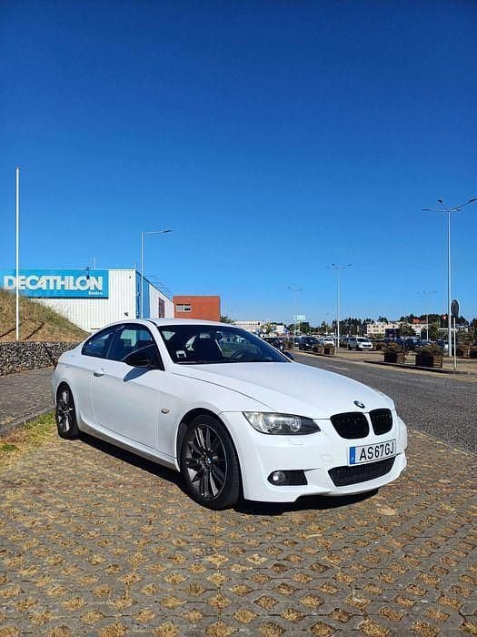 Usado 2008 BMW 320 Sport Line | € 11.900 (Preço justo) - Imagem 1/4