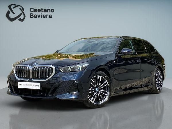 Preto Usado 2024 BMW 530 Carrinha | € 69.900 - Imagem 1/4