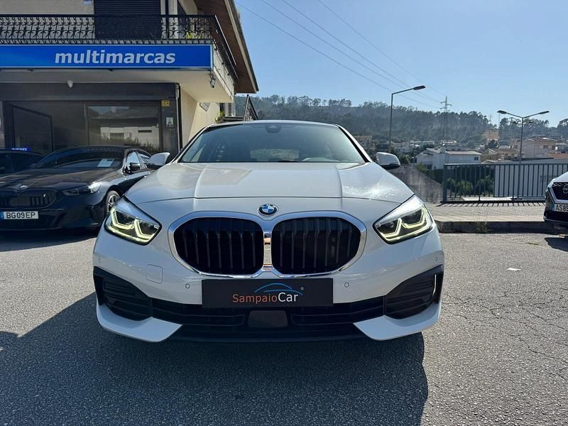 Branco Usado 2020 BMW 116 Citadino | € 21.990 (Preço justo) - Imagem 1/4
