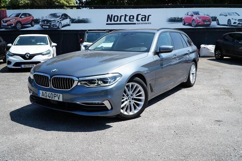 Cinza Usado 2021 BMW 520 Luxury Line Carrinha | € 31.500 (Super Preço) - Imagem 1/4