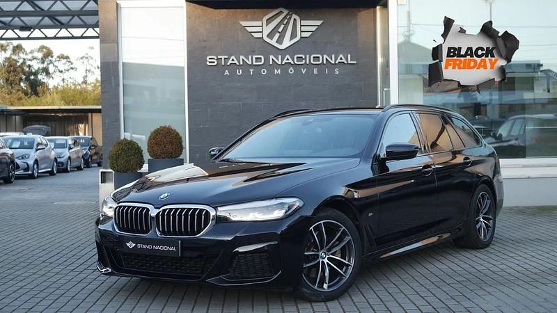 Preto Usado 2022 BMW 520 Carrinha | € 38.900 (Preço justo) - Imagem 1/4