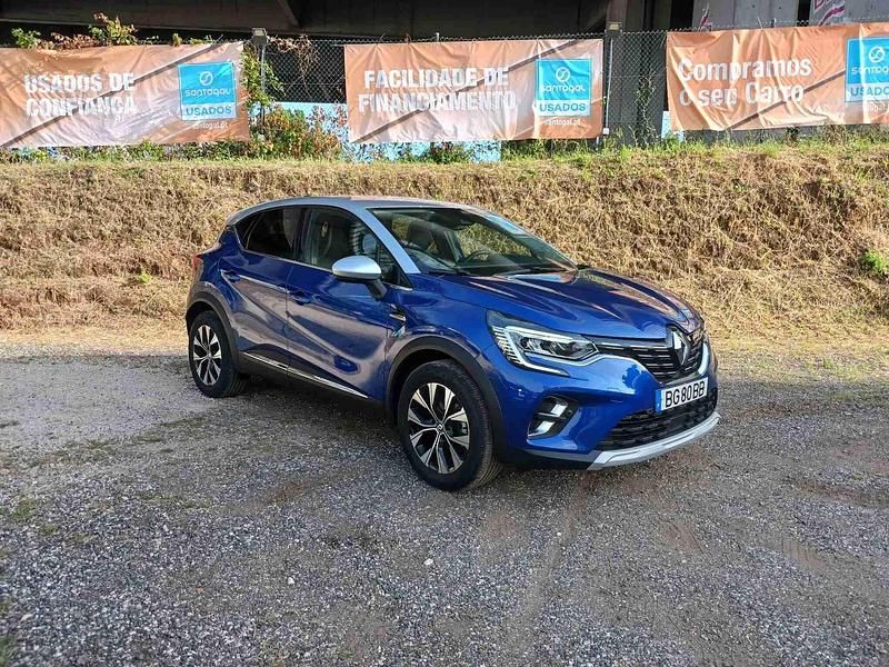 Usado Renault Captur Techno 90 HP (66 kW) 2023 Azul SUV