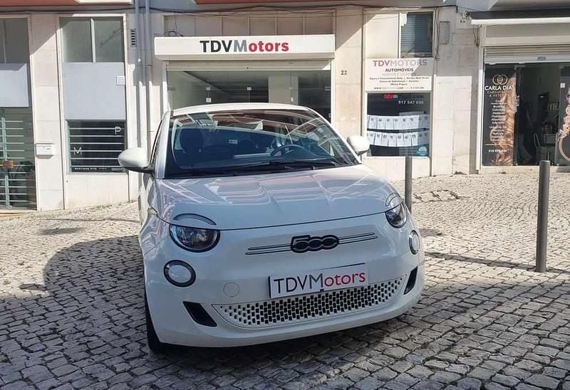 Branco Usado 2022 Fiat 500e | € 16.900 (Preço justo) - Imagem 1/4