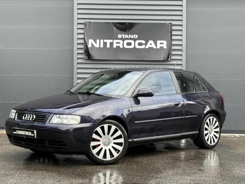 Azul Usado 1999 Audi A3 Citadino | € 6.850 (Preço elevado) - Imagem 1/4