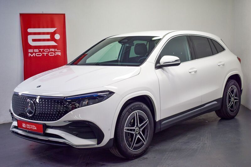 Branco Usado 2024 Mercedes EQA250+ AMG line SUV | € 43.000 (Preço justo) - Imagem 1/4