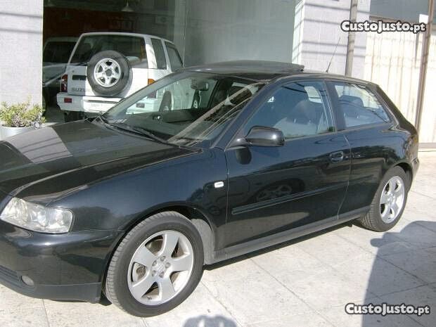 Preto Usado 2001 Audi A3 Sport Citadino | € 8.990 (Caro) - Imagem 1/4