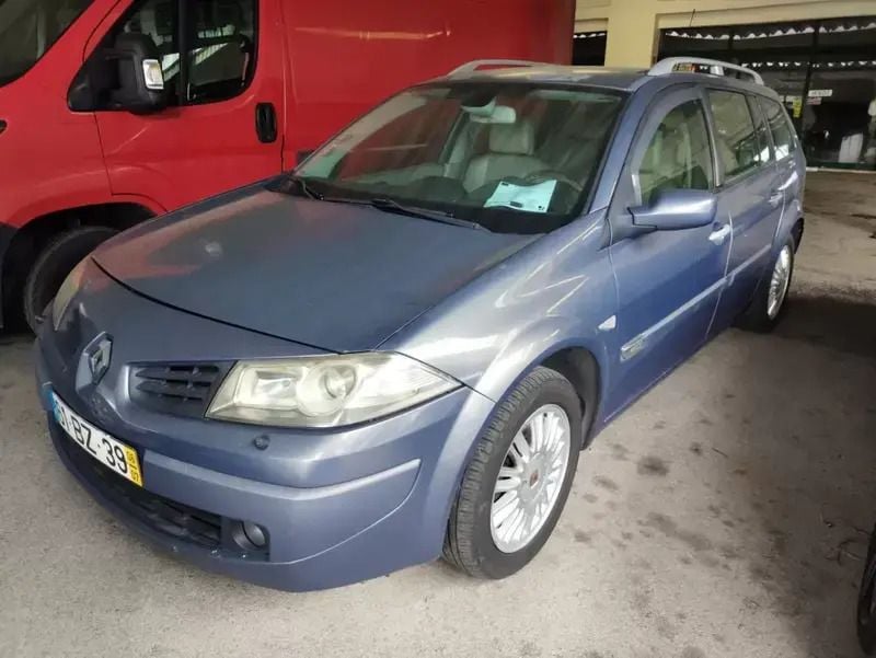 Cinza escuro Usado 2006 Renault Mégane GrandTour Dynamique Carrinha | € 3.100 (Bom preço) - Imagem 1/4