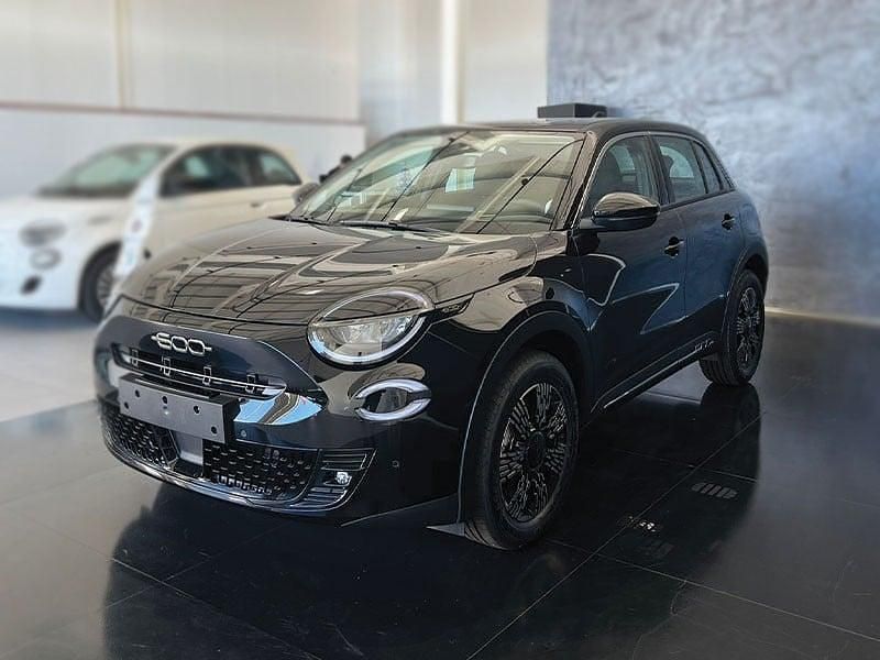 Preto Novo 2025 Fiat 600 | € 24.900 (Preço justo) - Imagem 1/4
