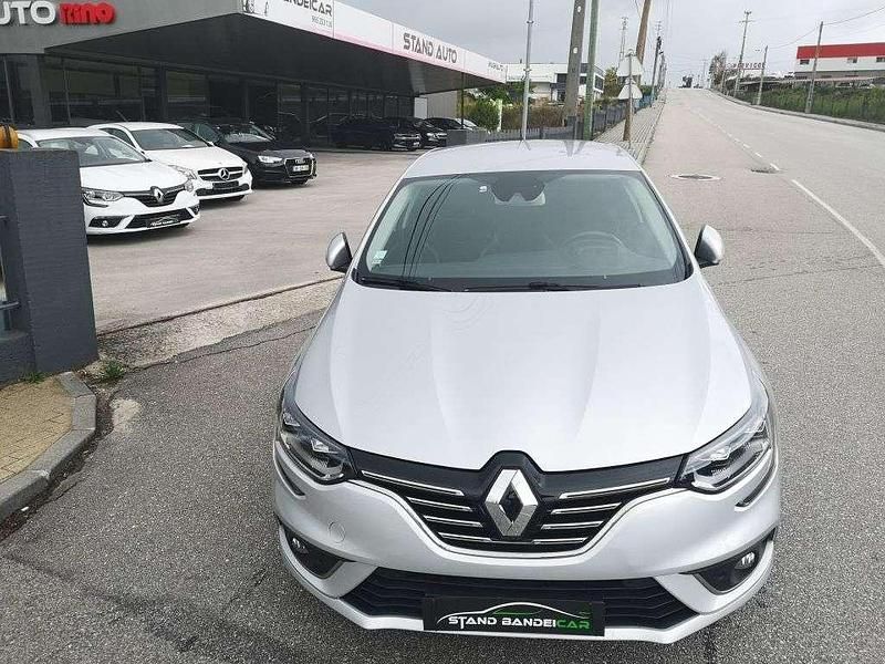 Usado Renault Mégane IV 110 HP (80 kW) 2019 Cinzento
