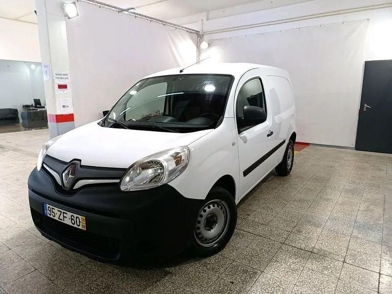 Branco Usado 2019 Renault Kangoo Business Monovolume | € 11.900 (Bom preço) - Imagem 1/4