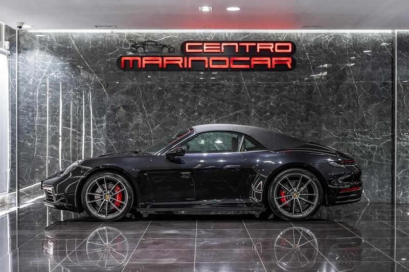 Preto Usado 2021 Porsche 911 Carrera S | € 152.500 - Imagem 1/4