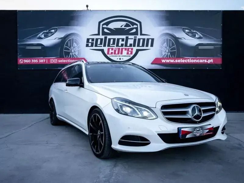 Branco pérola Usado 2014 Mercedes E220 Edition Carrinha | € 23.900 - Imagem 1/4