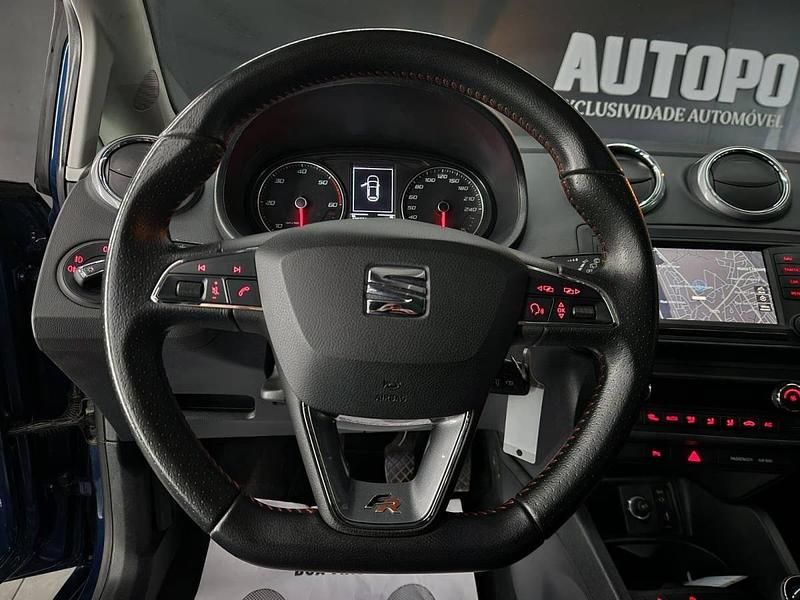 Usado Seat Ibiza FR 105 HP (77 kW) 2016 Azul