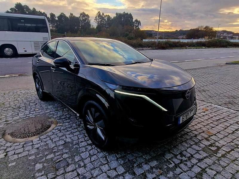 Preto Usado 2025 Nissan Ariya SUV | € 37.500 (Preço justo) - Imagem 1/4