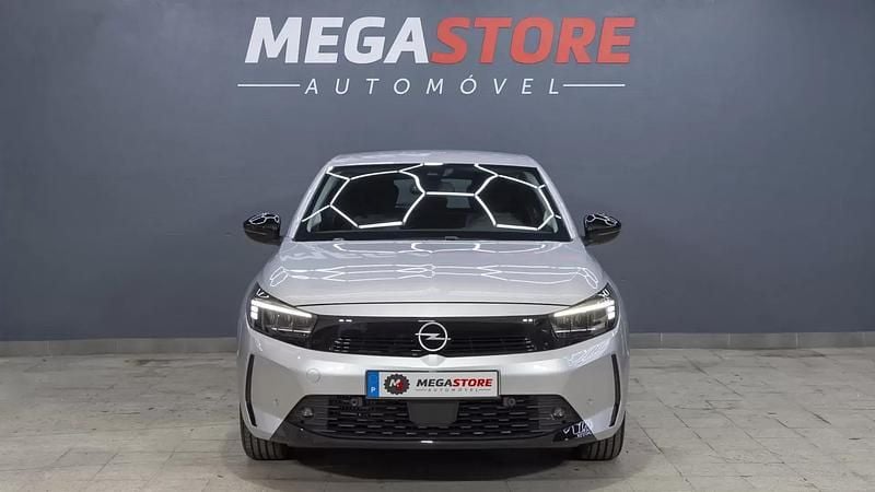 Usado Opel Corsa Edition 100 HP (73 kW) 2025 Cinzento Citadino