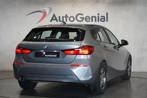 Usado BMW 116 Advantage 116 HP (85 kW) 2023 Cinza Citadino